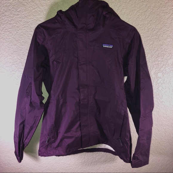 Patagonia Jackets & Blazers - Patagonia dark purple wind breaker